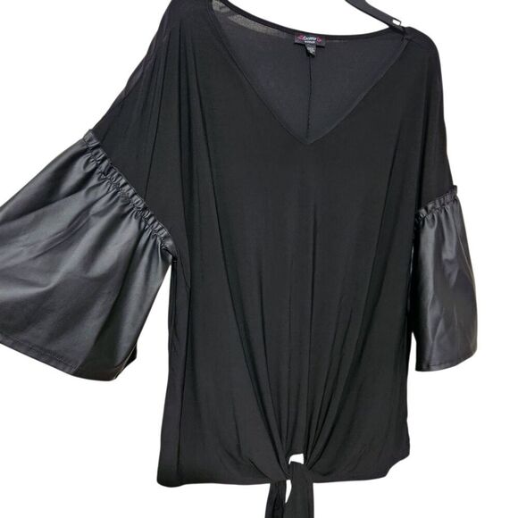 Cocomo Tops - Cocomo Top For Size 3X Black Stretch Lightweight Vneck Flare Sleeve